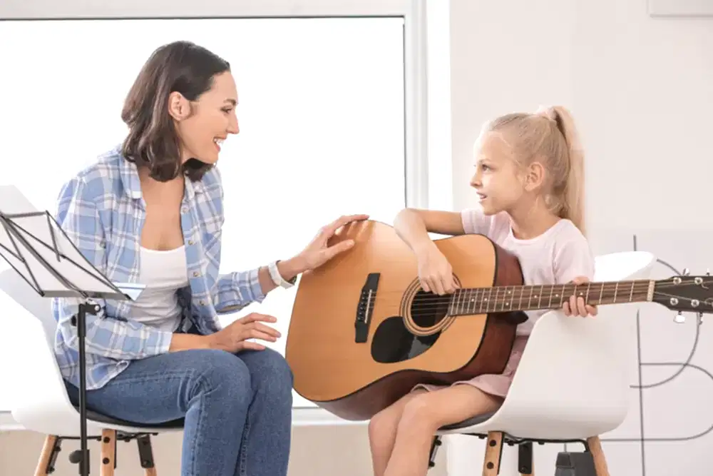 çocuklar için gitar eğitimi