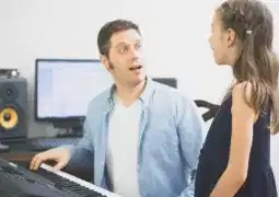 Cocuklar Icin Muzik Kursu Egitmenleri