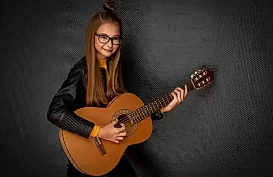 Ozel Cocuk Muzik Kurslari